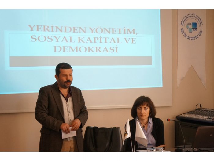 DOÇ. DR. YEŞEREN ELİÇİN ARIKAN, UCLG-MEWA’DA “YERINDEN YÖNETIM, SOSYAL KAPiTAL VE DEMOKRASi” KONULU TOPLANTININ KONUĞU OLDU